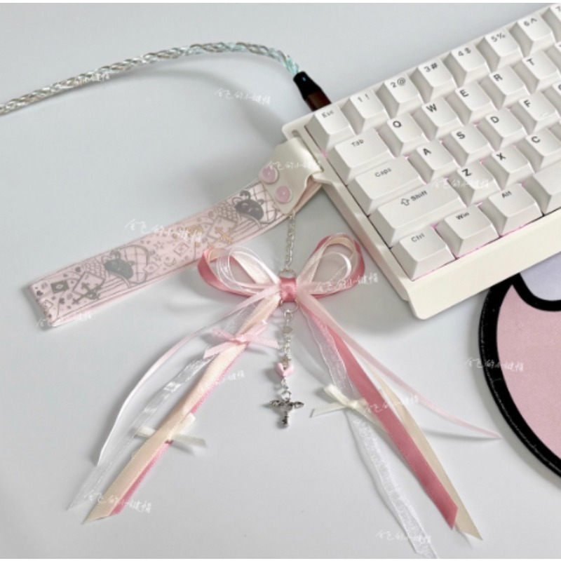 Clove Keyboard Ribbon Customiz - Esports Gaming Keyboard avis et prix